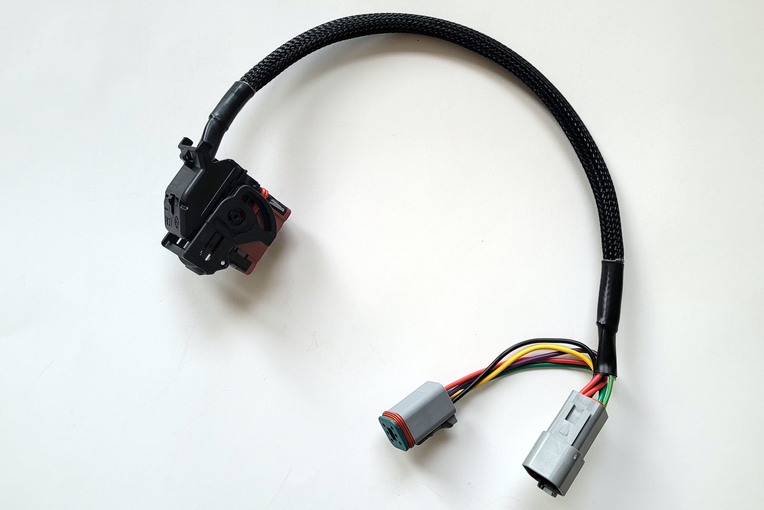MTG POWER CABLE 6POS